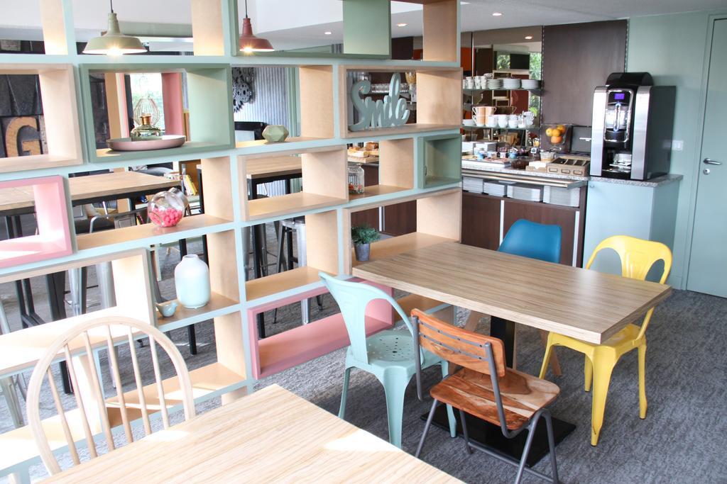 Logis Boutique Hotel Novalis Gradignan Bagian luar foto