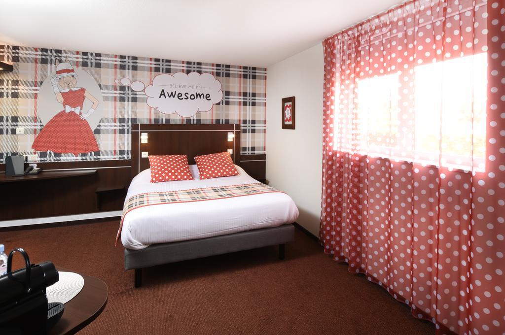 Logis Boutique Hotel Novalis Gradignan Bagian luar foto