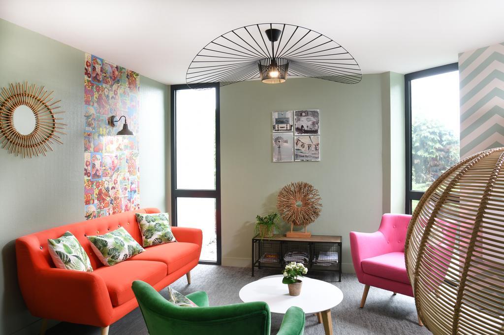 Logis Boutique Hotel Novalis Gradignan Bagian luar foto